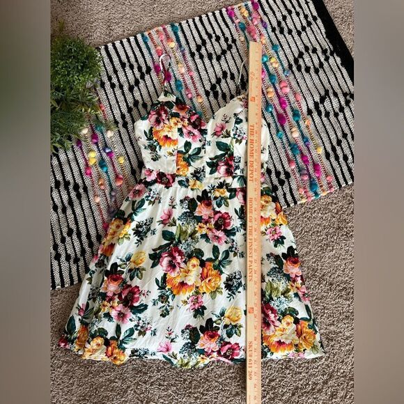 Emerald Sundae Pink Maroon Yellow Linen Blend Fit & Flare Dress Sz 7 Feminine - Picture 9 of 13